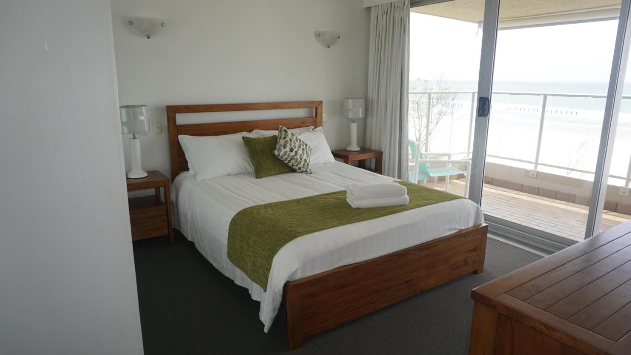 Pacific Surf Absolute Beachfront Apartments Gold Coast Dış mekan fotoğraf