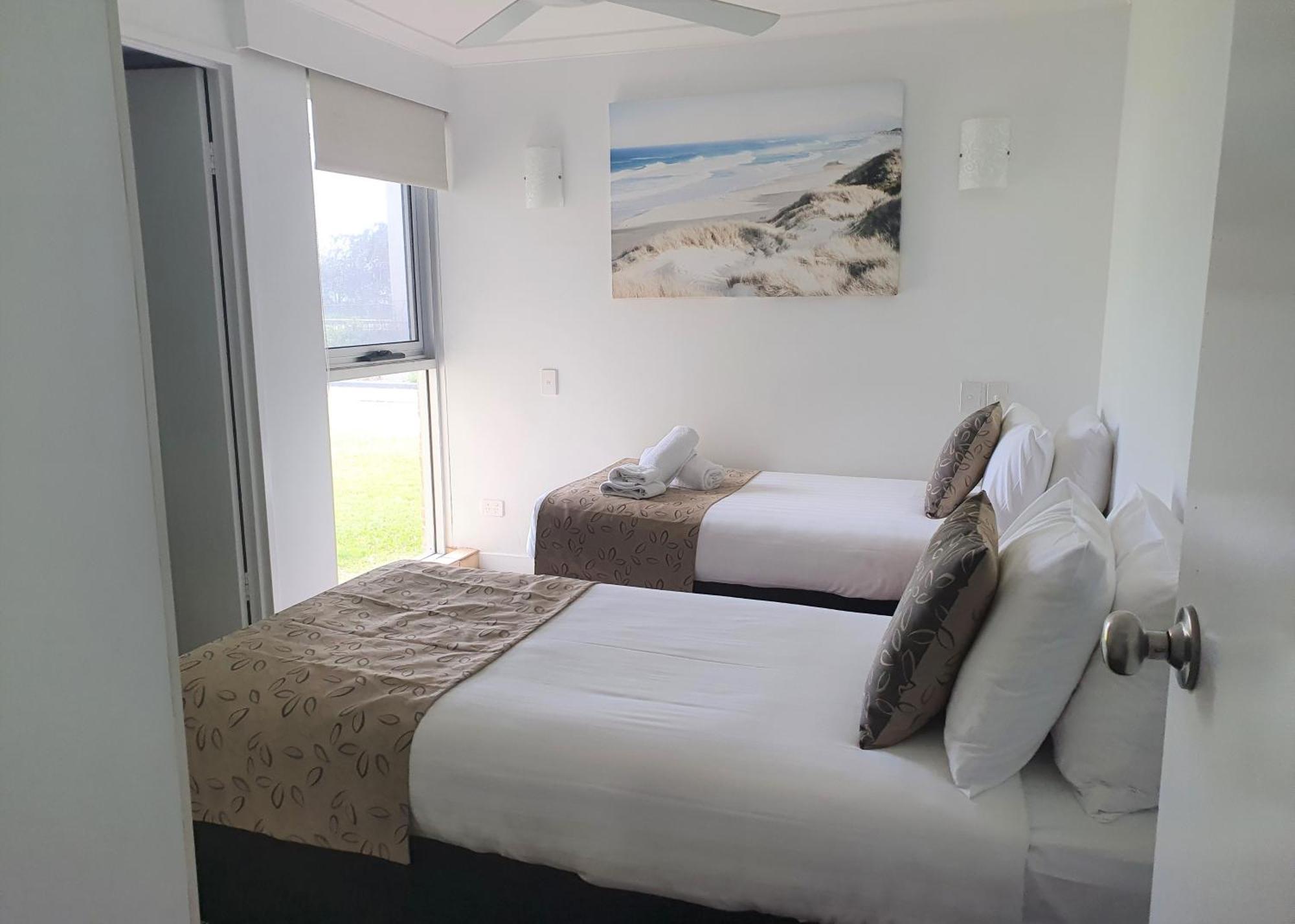 Pacific Surf Absolute Beachfront Apartments Gold Coast Dış mekan fotoğraf