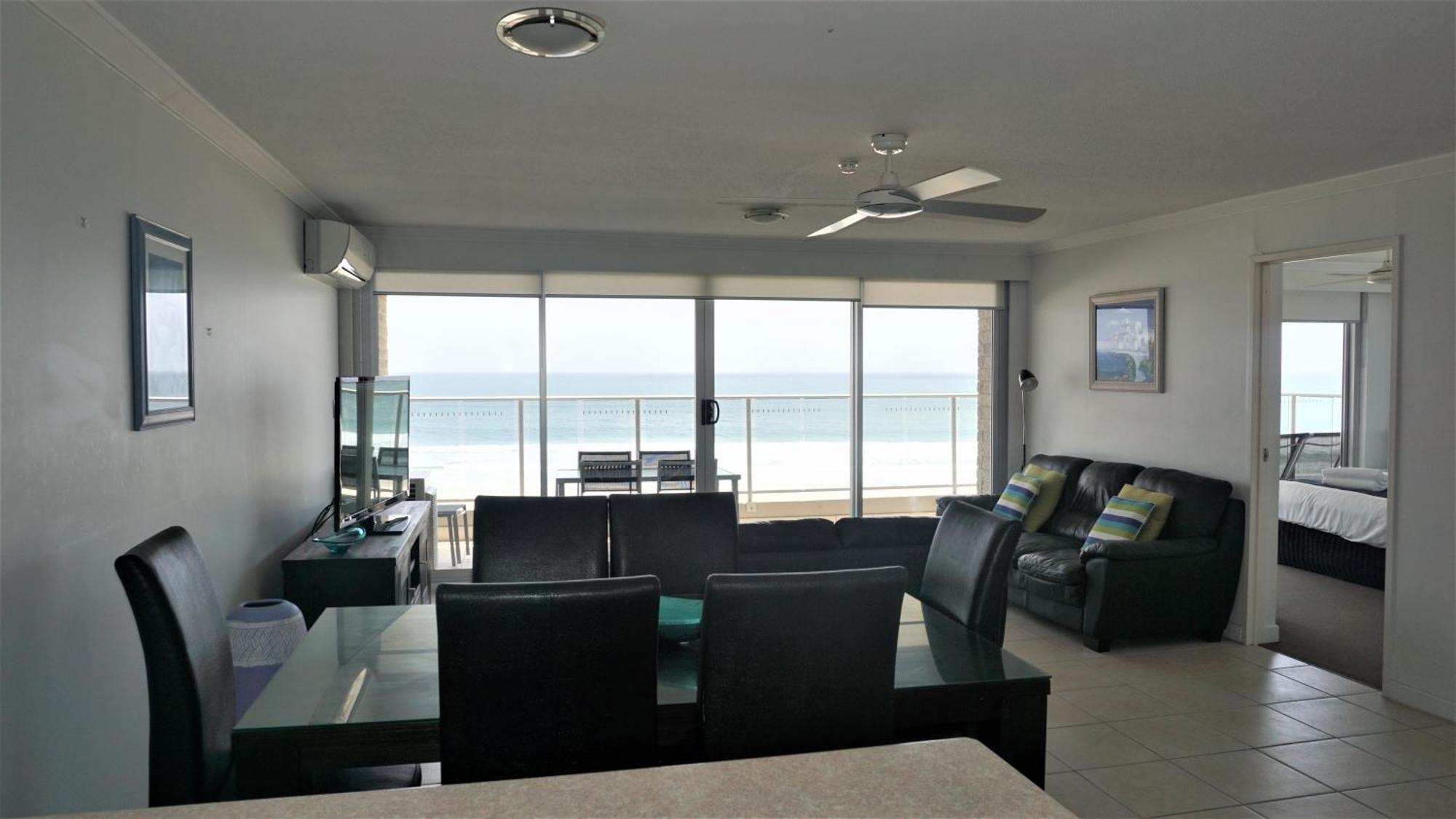 Pacific Surf Absolute Beachfront Apartments Gold Coast Dış mekan fotoğraf